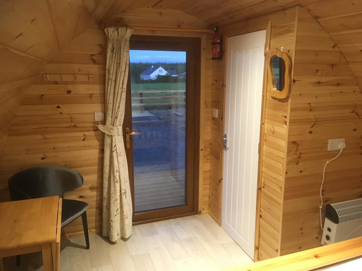 Шале Emlagh, Self Catering Glamping Pods Килки